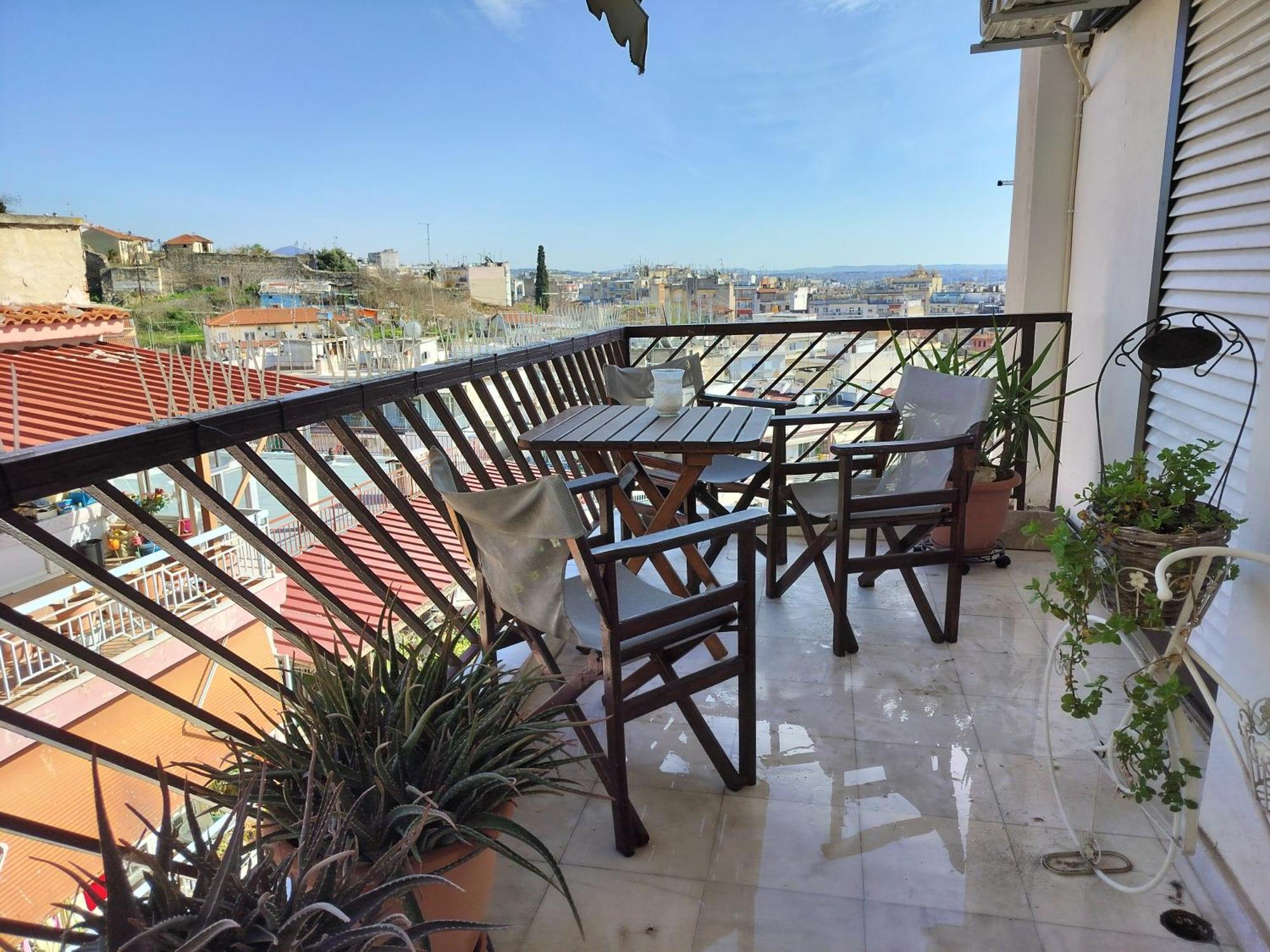 Castleview 2Br Welcome Stay Spacious Lux Apartment เทสซาโลนิกิ ภายนอก รูปภาพ