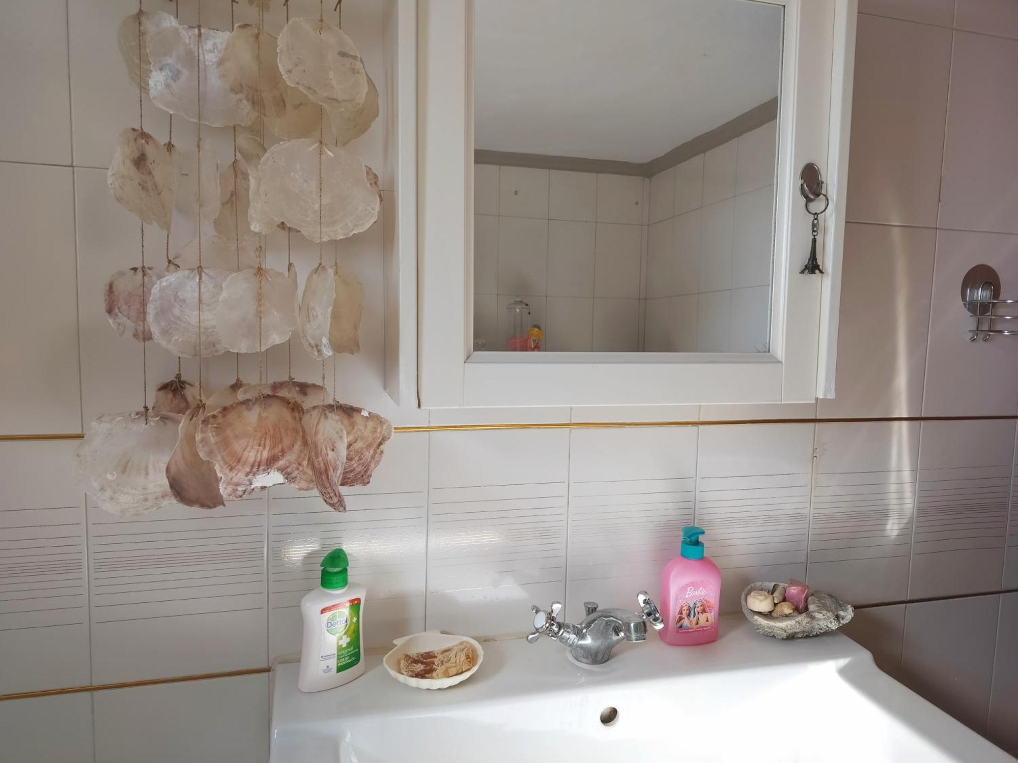 Castleview 2Br Welcome Stay Spacious Lux Apartment เทสซาโลนิกิ ภายนอก รูปภาพ